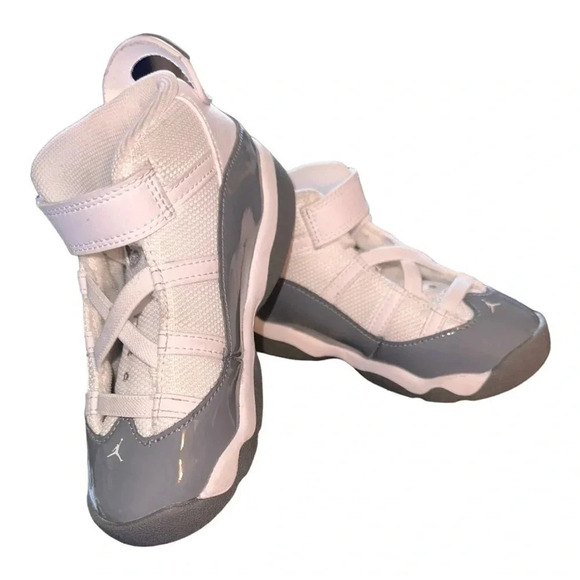 2023 Jordan 6 Rings TD 'White Cool Grey' Size 10 - Picture 2 of 8